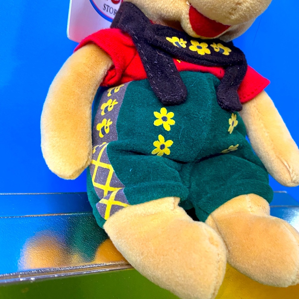 DISNEY STORE EXCLUSIVE NWT VTG 90’s OCTOBER FEST WINNIE THE POOH BEAN BAG PLUSH - Picture 3 of 13